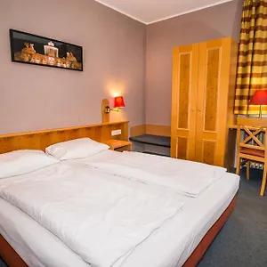 Smart Schweiz 3* Múnich